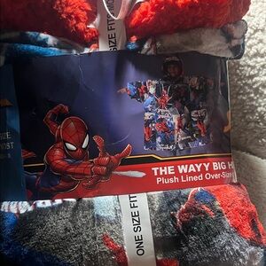 New Spider-Man Plush Lined OverSized Hoodie OSFM Sizes 4-10 NWT
